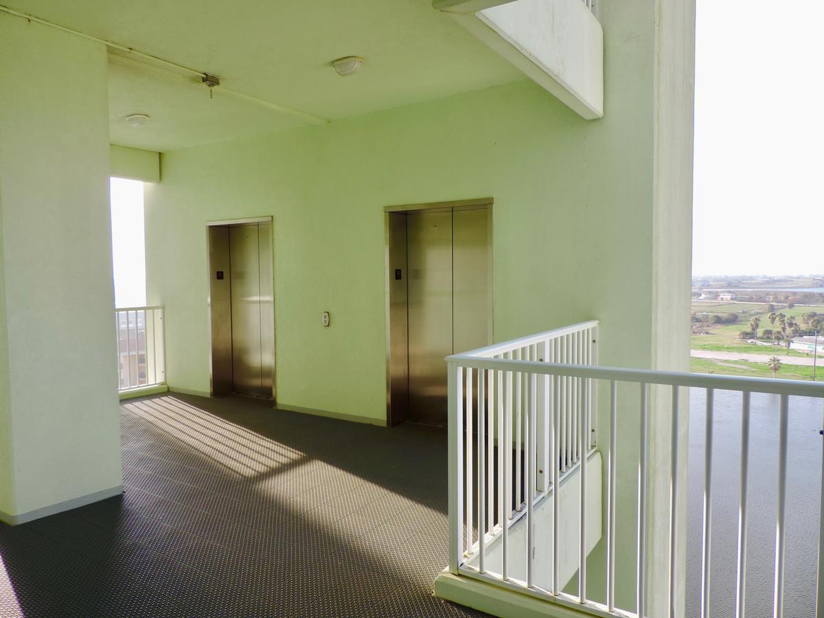 Luxury Oceanfront Condo In Ocean Grove Galveston Exterior photo